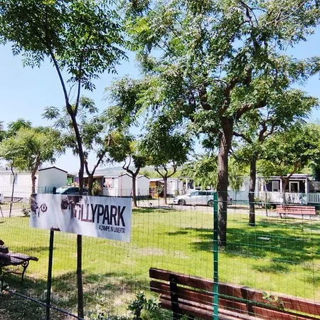 营地 Happy Camp Mobile Homes In Duca Amedeo Village